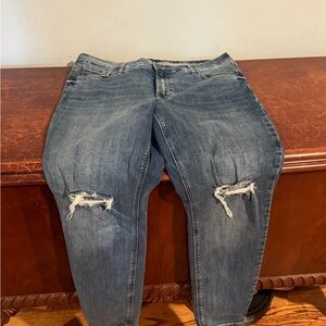 Old Navy Blue Boyfriend Jeans Distressed Casual